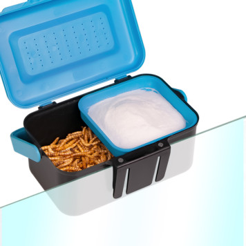 Подвійний контейнер для живого корму Terrario Live Food Box 13x9x7см-6